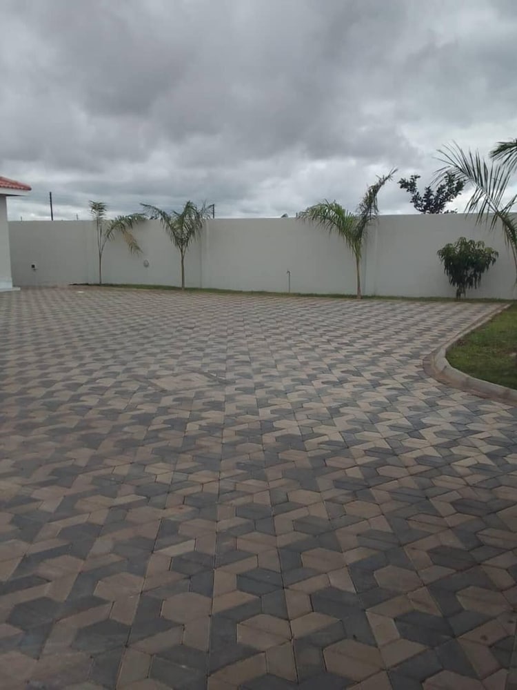 Luxury 3 Bedroom Self Catering Apartment- Masvingo