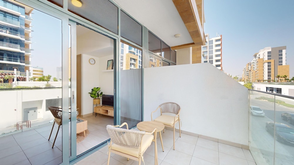 Primestay - Azizi Riviera Residences - Al Meydan