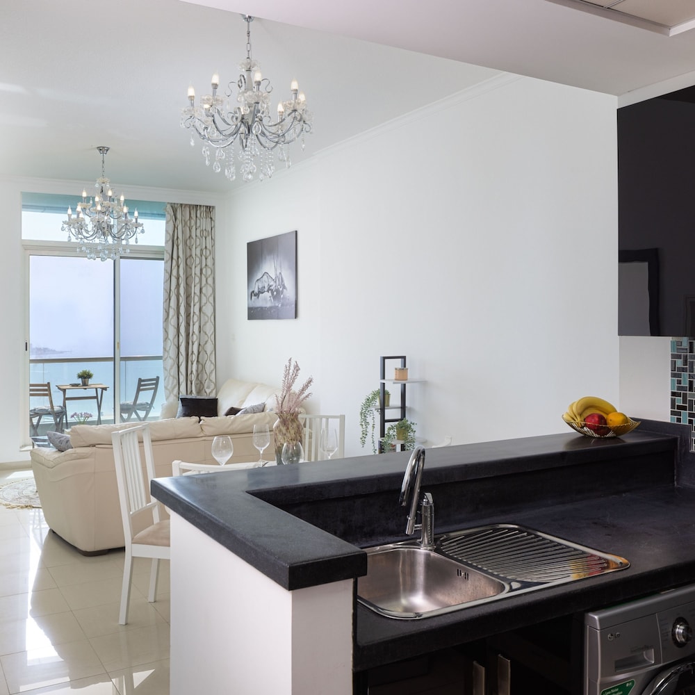 Botanica Tower - 1811 1BD