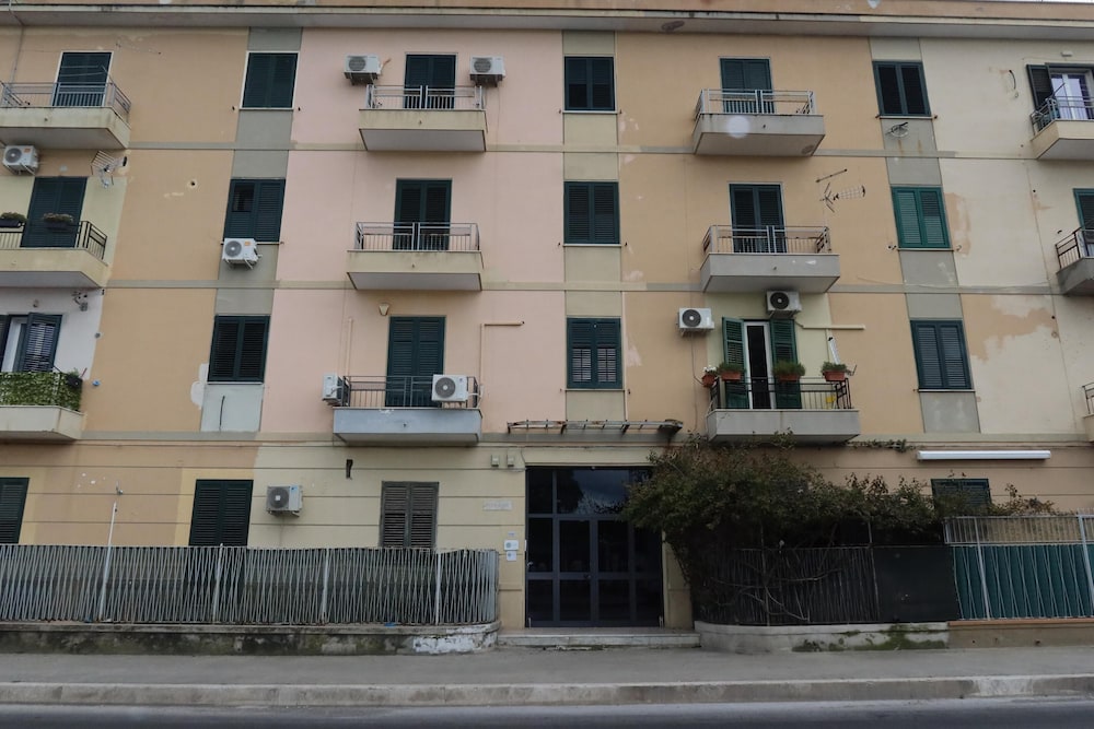 Suites Domus Fysi