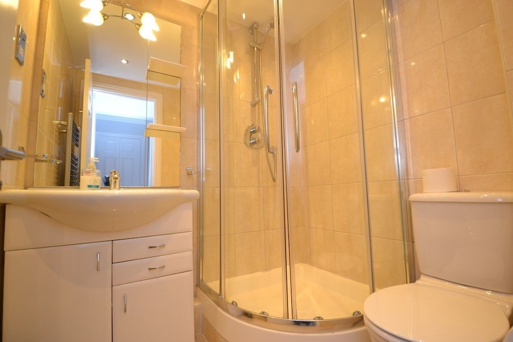 Luxury Hyde Park