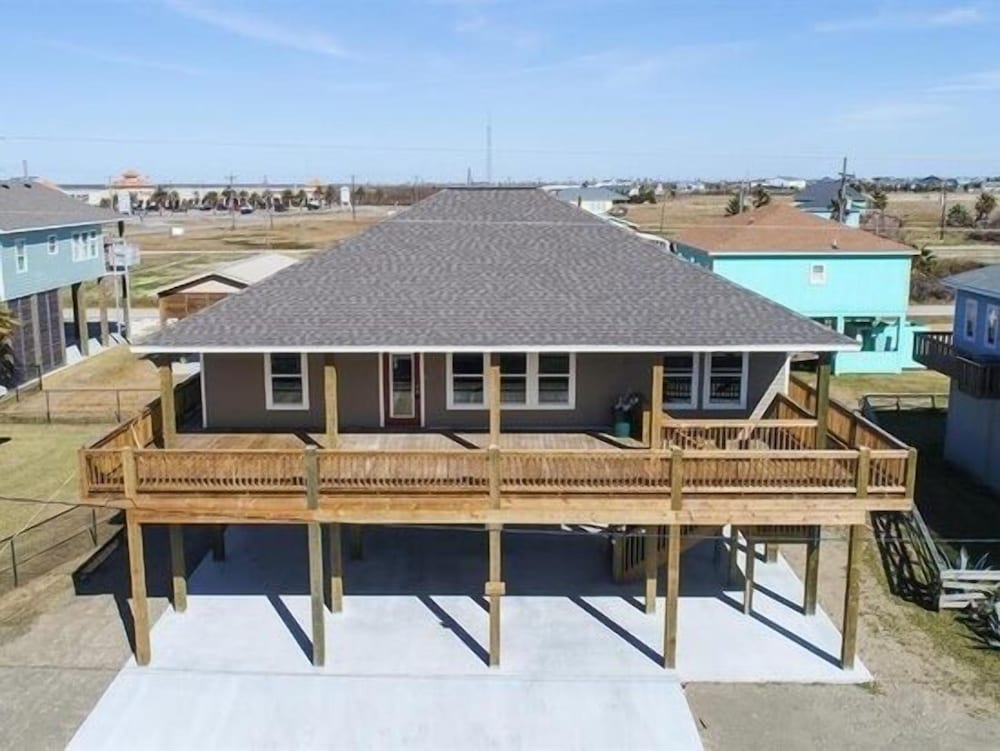 Life's A Beach 3 Bedroom Home