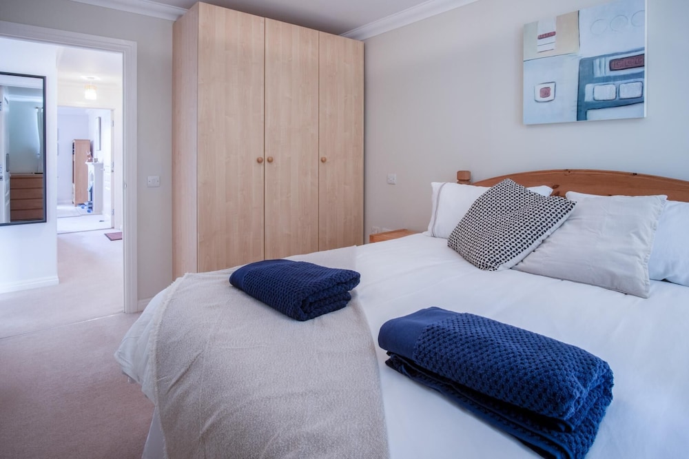 13 St Bride's Bay View - 4 Bedroom - Broad Haven