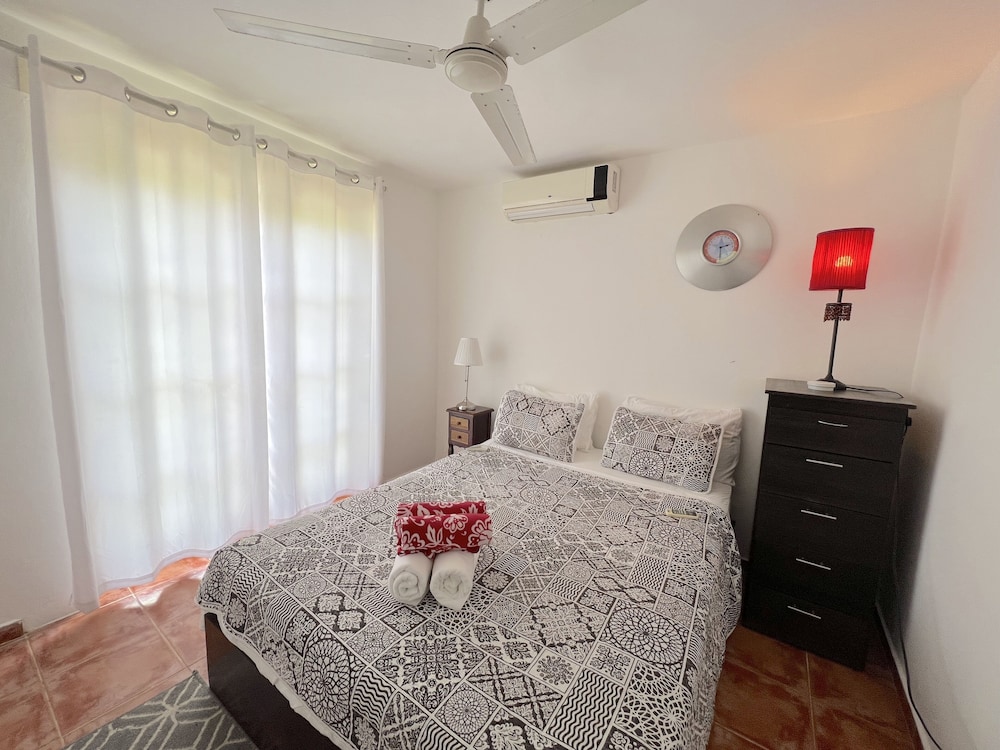 Los Corales Tropical Beach Resort & SPA