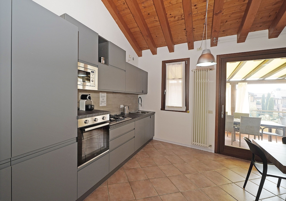 La Rocca 2-11 by Wonderful Italy