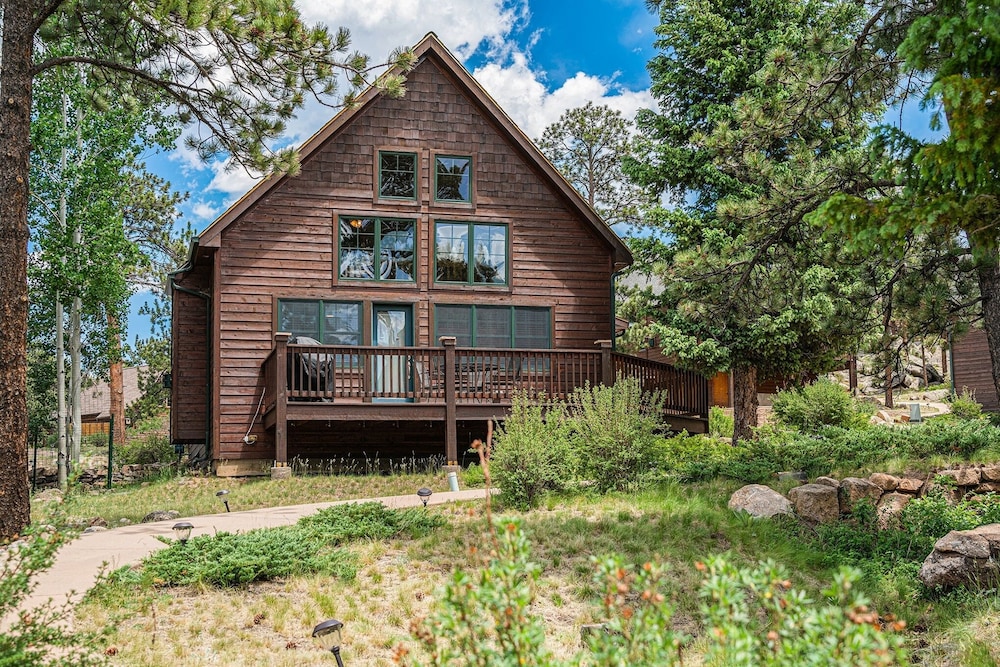 Cozy Solitude Cabins - Estes Park CO