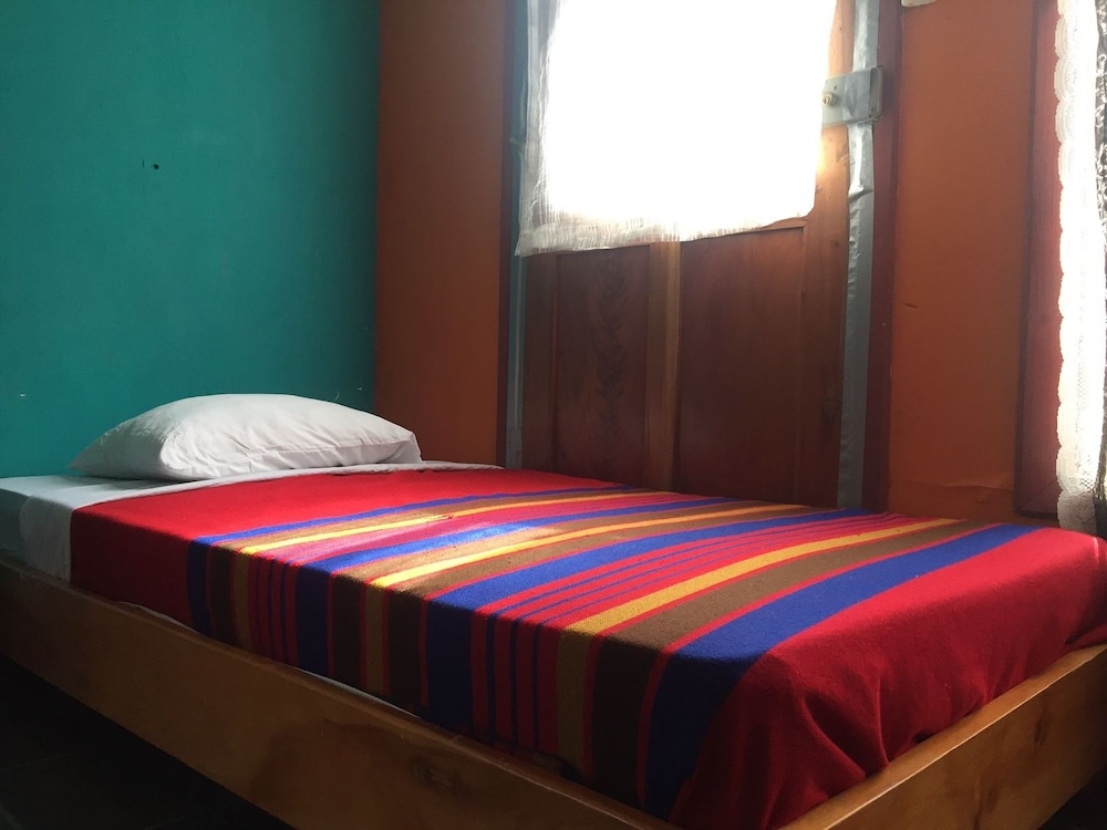 Mi Casa Tica Backpacker