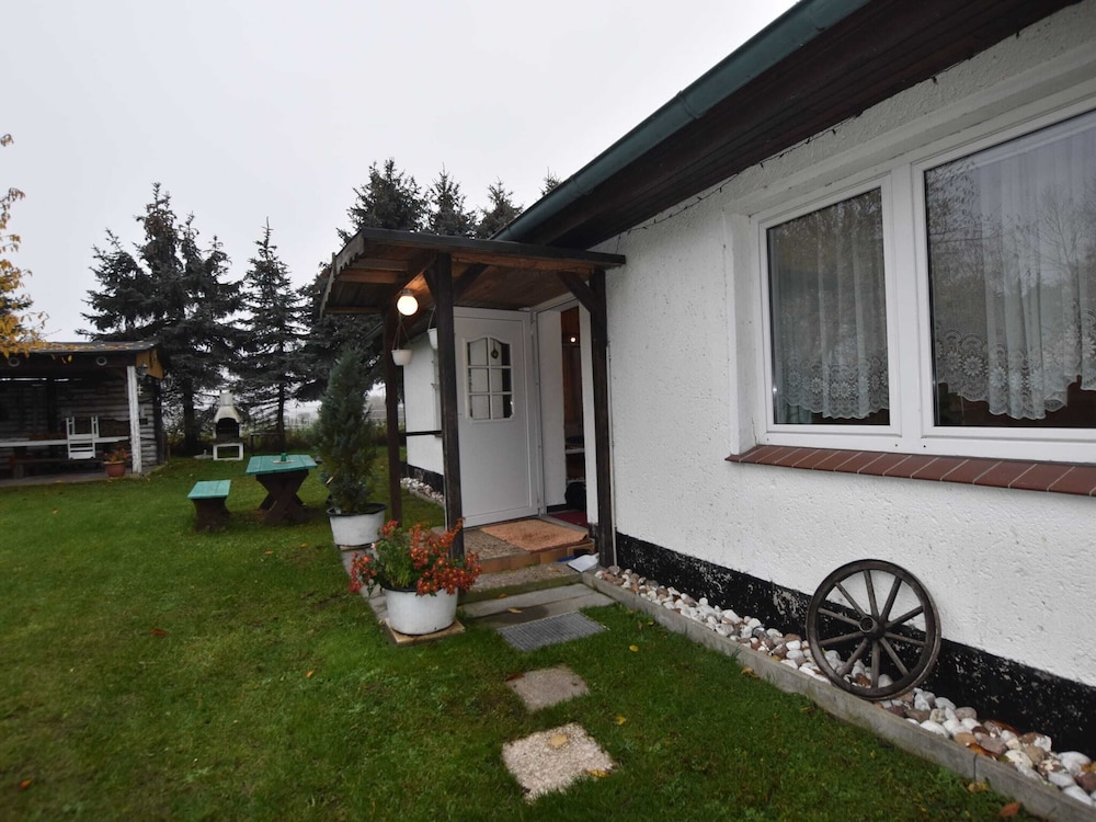 Cozy Bungalow in Stove Germany near Baltic Sea view 2
