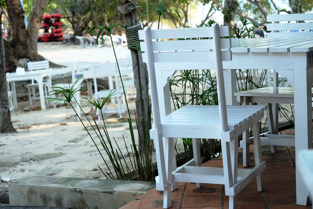 Nimmanoradee Resort