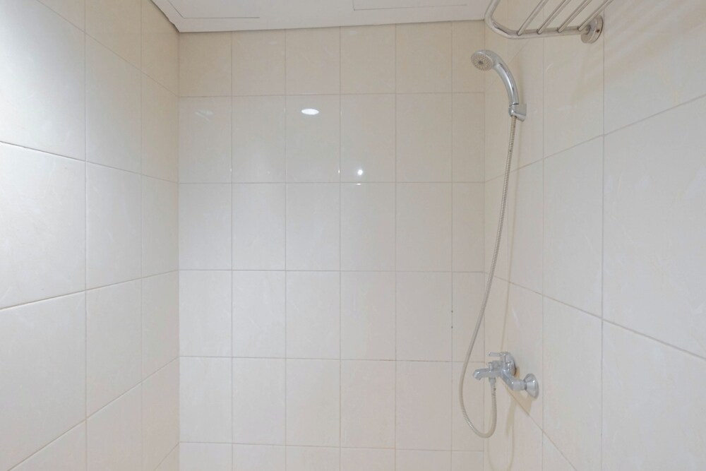 Minimalist and Well Designed 2BR Apartment with Extra Room at Vittoria Residence