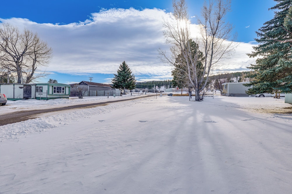 2 Mi to Sturgis Motorcycle Rally: Peaceful Home