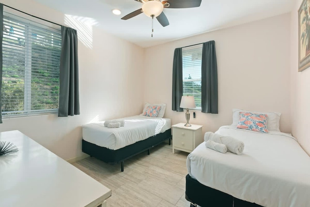 Spacious Single Level Home In Poway