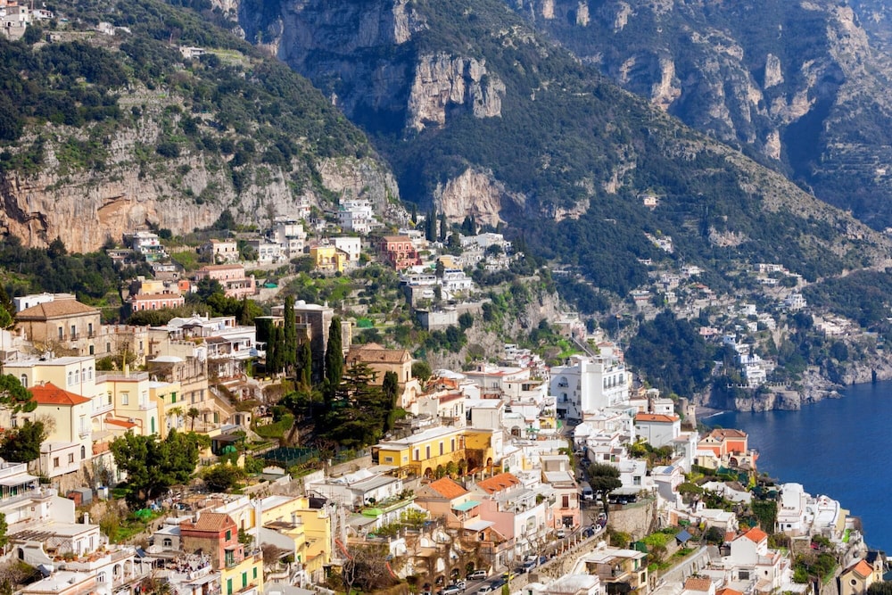 Casa Cristallo in Positano view 5