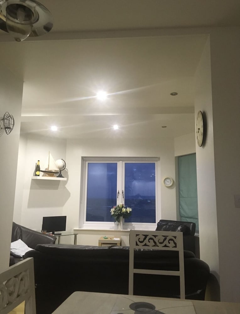 Beautiful sea View Apartment view 5
