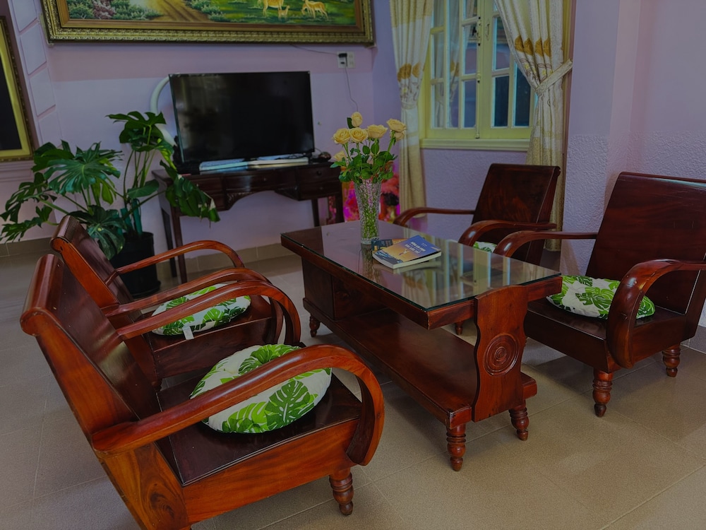 My Stay 1 Le Van Tam