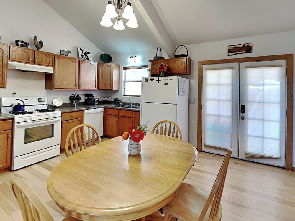East Mountain View by Ruidoso Vacation Rentals