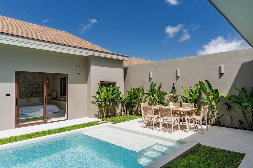 Karma Shana Residence