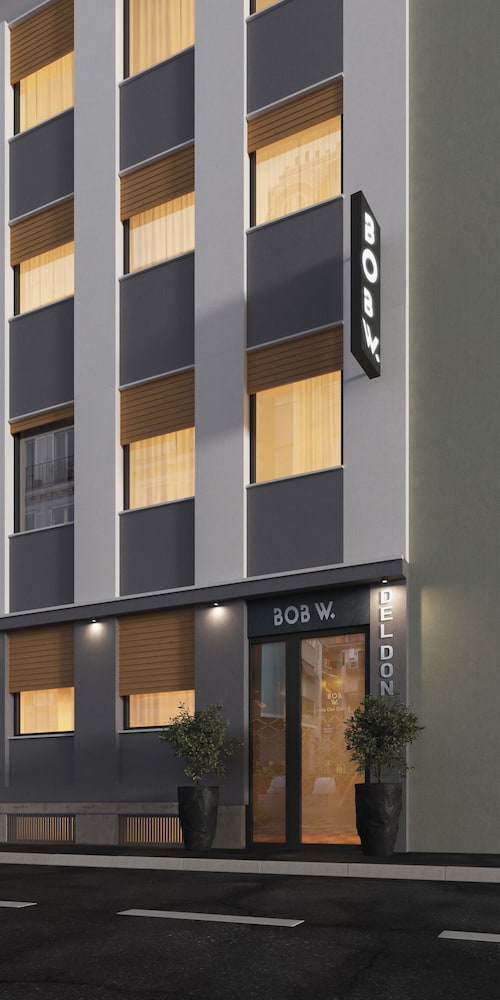 Bob W Milan Ticinese