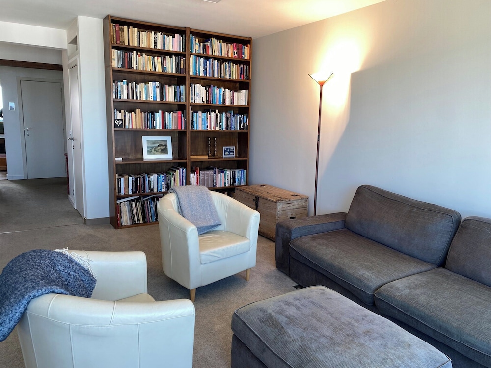 Apartment in Nieuwpoort-bad With Sea View