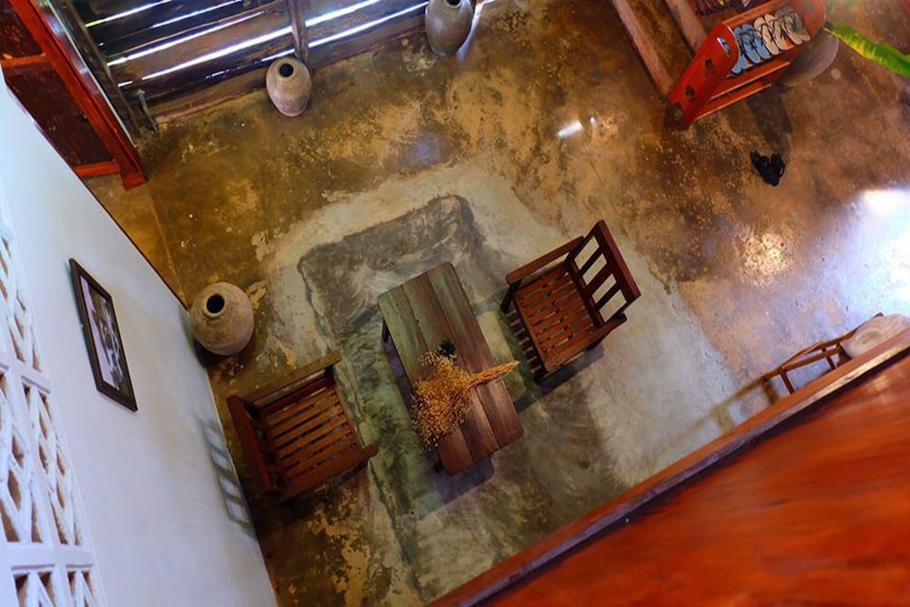 Copa Lanta Guesthouse