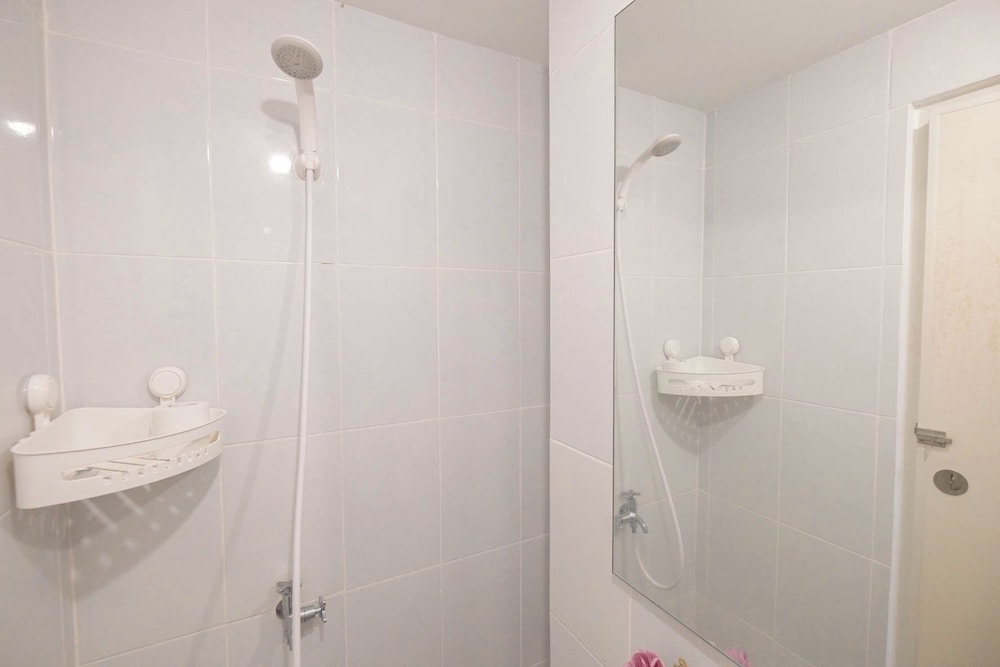 Peach Touch Studio Room At Tokyo Riverside Pik 2 Apartment