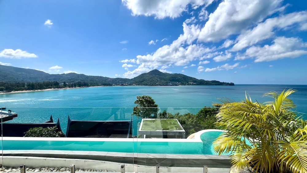 Luxury Seaview 6 Bedrooms With Infinity Pool Villa, Private Gym, Superfast Wifi