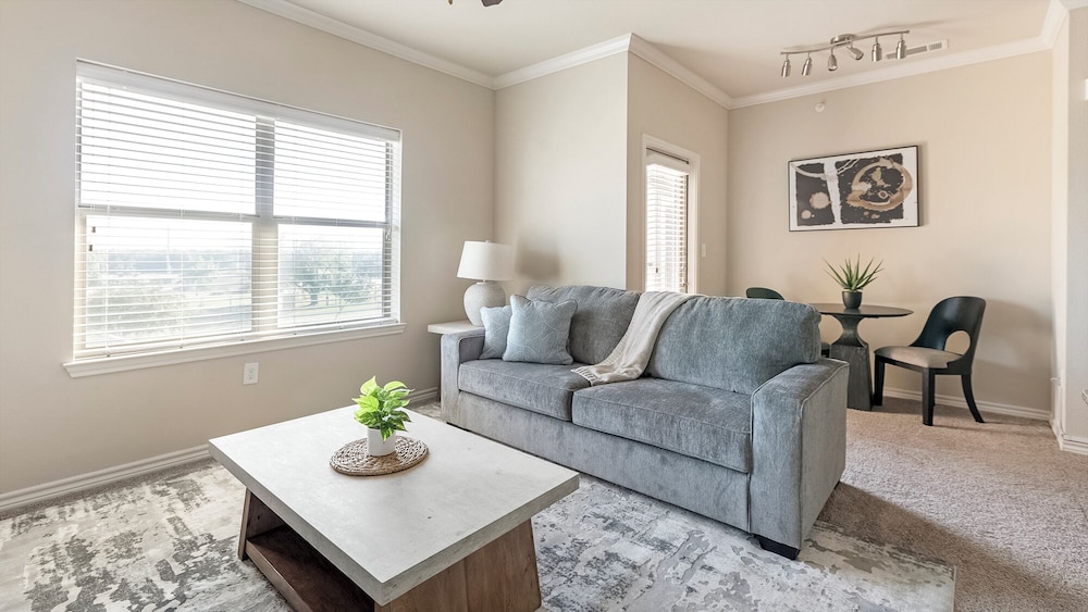 Landing Furnished Apartments near East Arlington