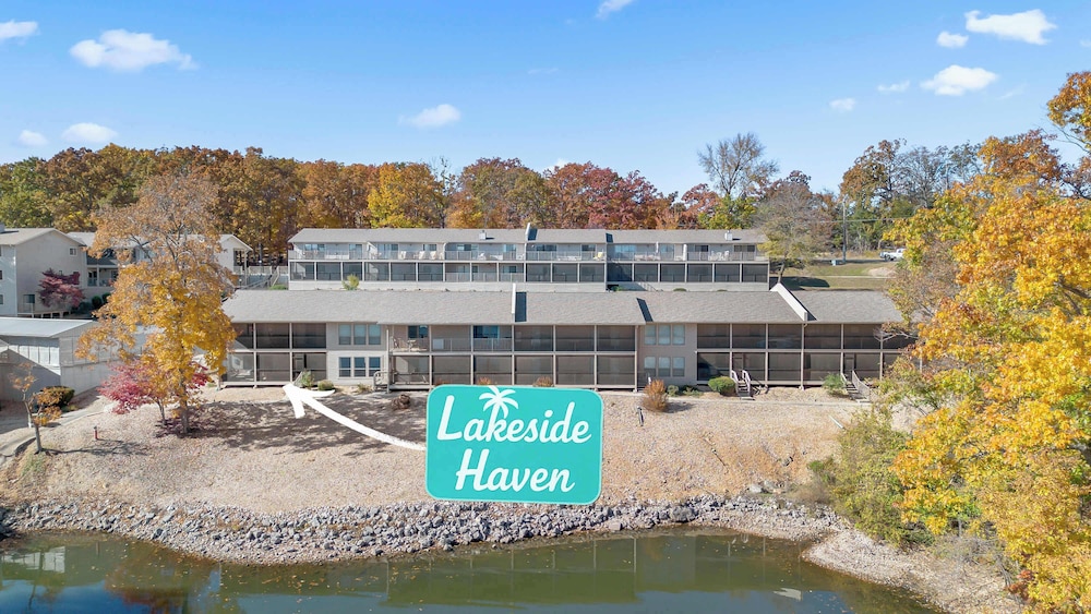 Lakeside Haven - Condo for 8