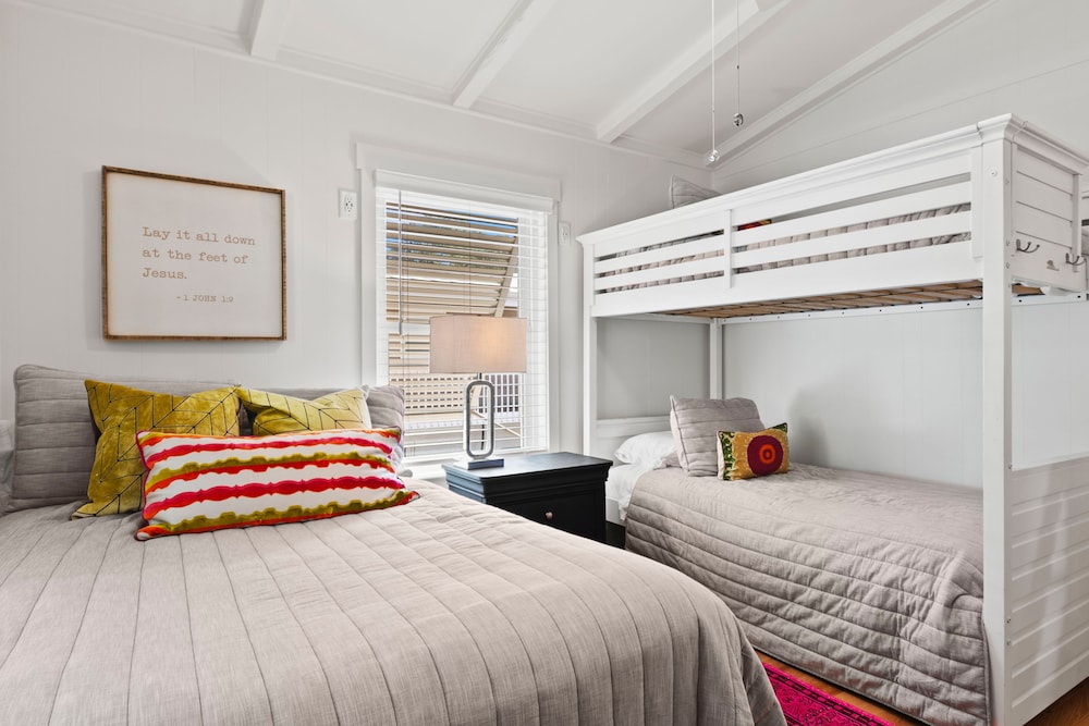 Lachicotte Vacation Rentals