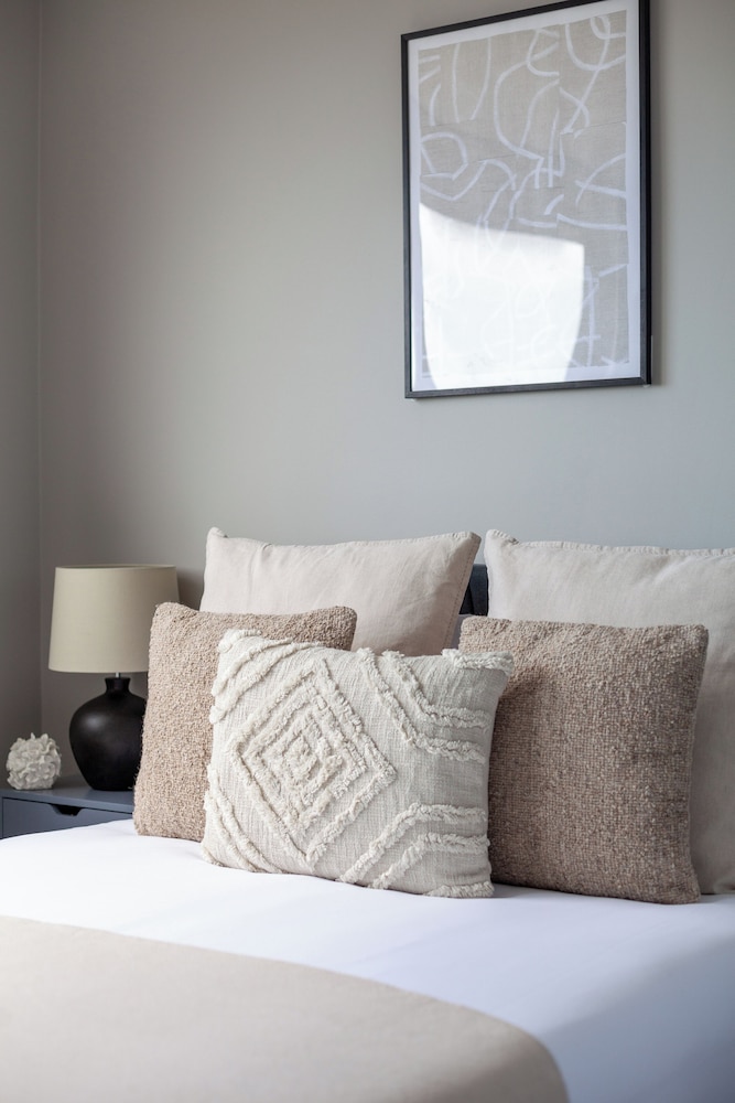 The Old Street Luxury Apartment
