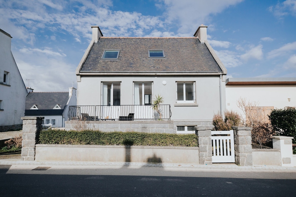 Holiday Home Just 350 m From the Long Sandy Beach