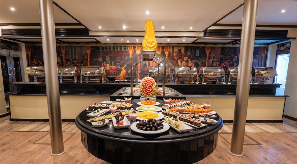 City and Sea Adonis