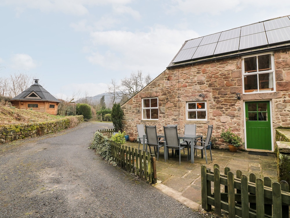 Oak Tree Cottage