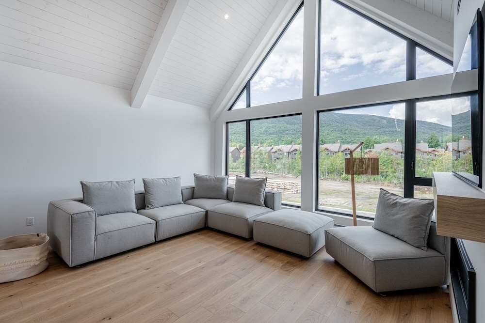 SOFA VILLAS