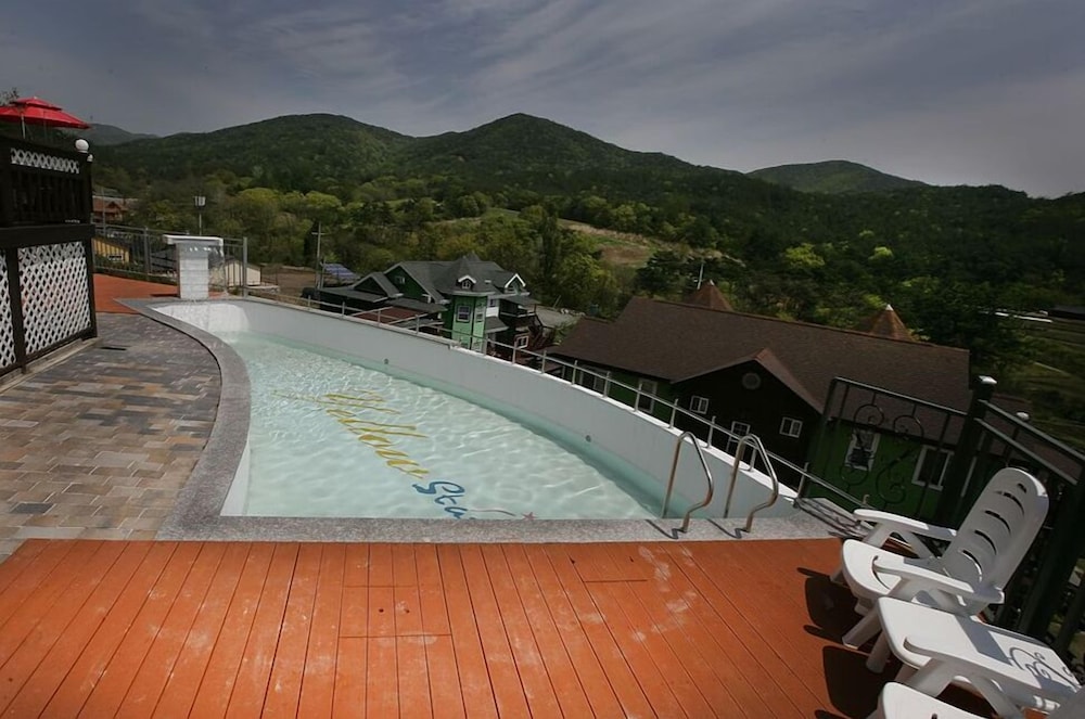 Yellowstar Pension