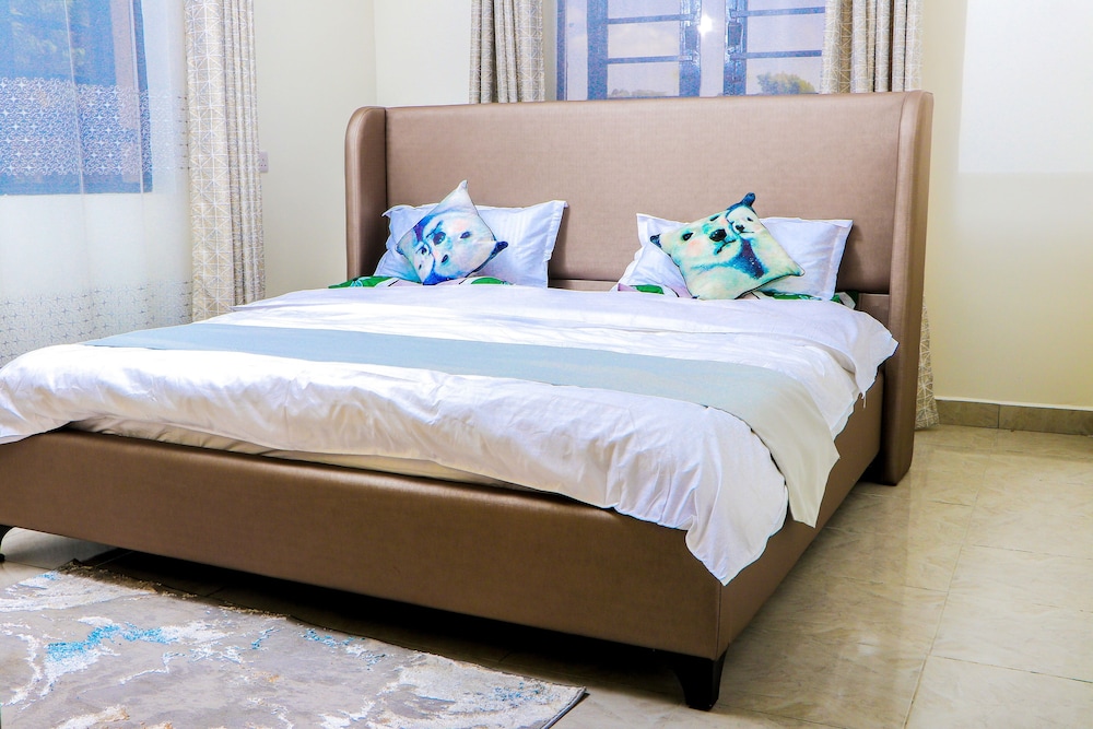 Haven Suites Airbnb Meru