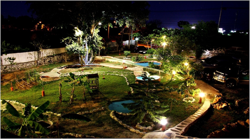 Mirabel Resort & Mini Golf