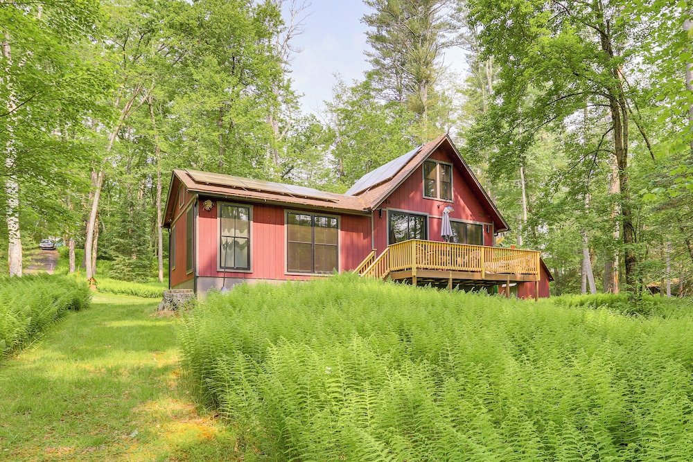 Waterfront Studio w/ Loft & Dock Near Narrowsburg!