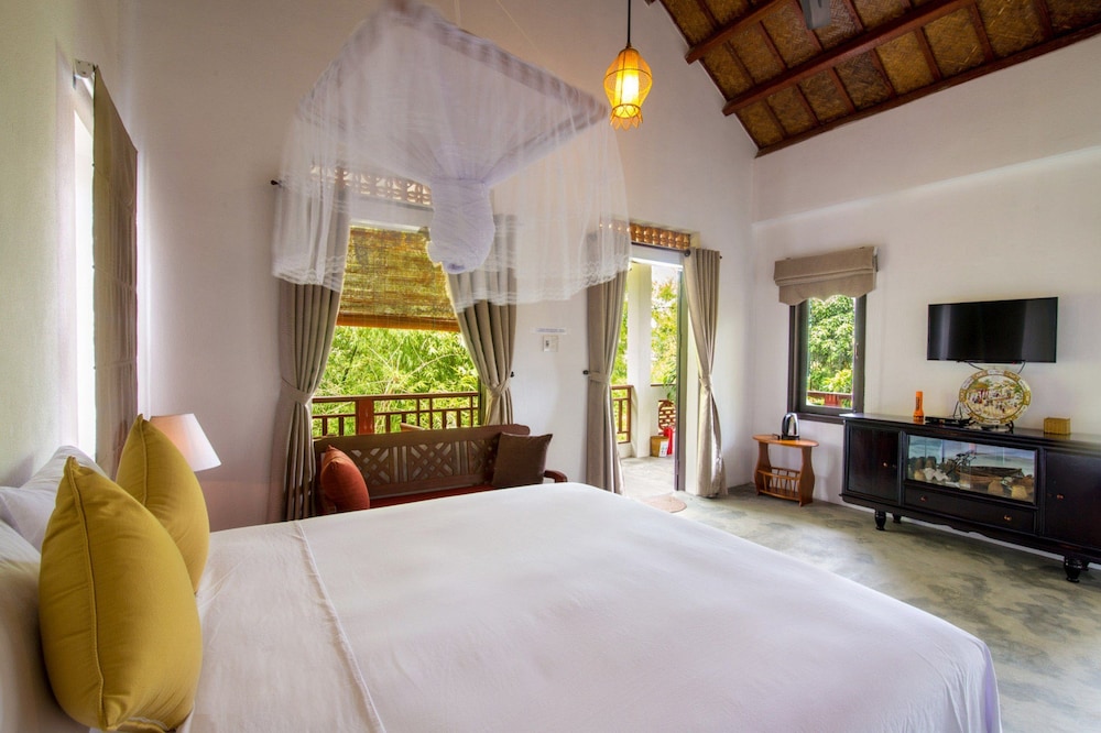Blue Beach Village Homestay