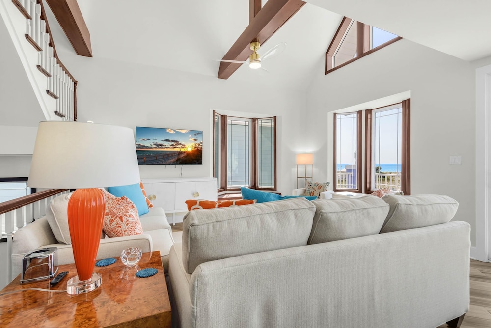 The Gulfview Grandeur