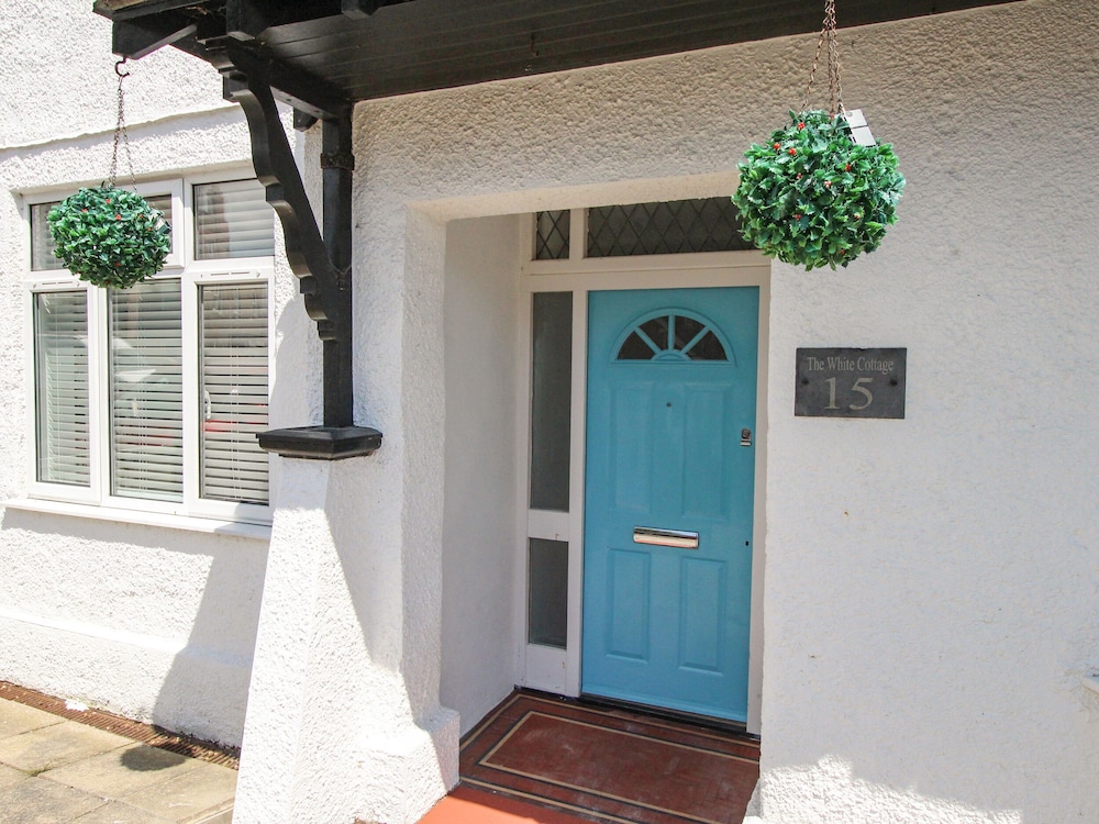 The White Cottage