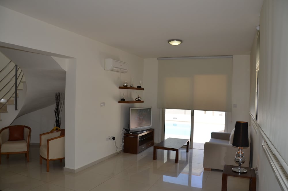 Athena Beach Villa