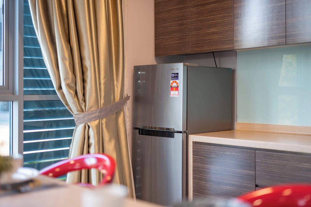 3BR Somerset Apt 2 TVs With Harbour View, Legoland