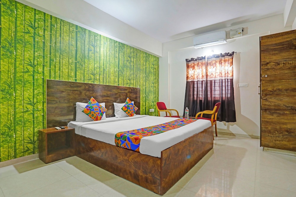 FabHotel Balaji Luxury - Near Jakkur Cross, Manyata Tech Park