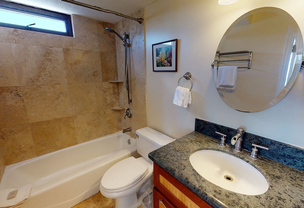 Waikiki Banyan Condo Located One Block From Waikiki Beach! by Koko Resort Vacation Rentals