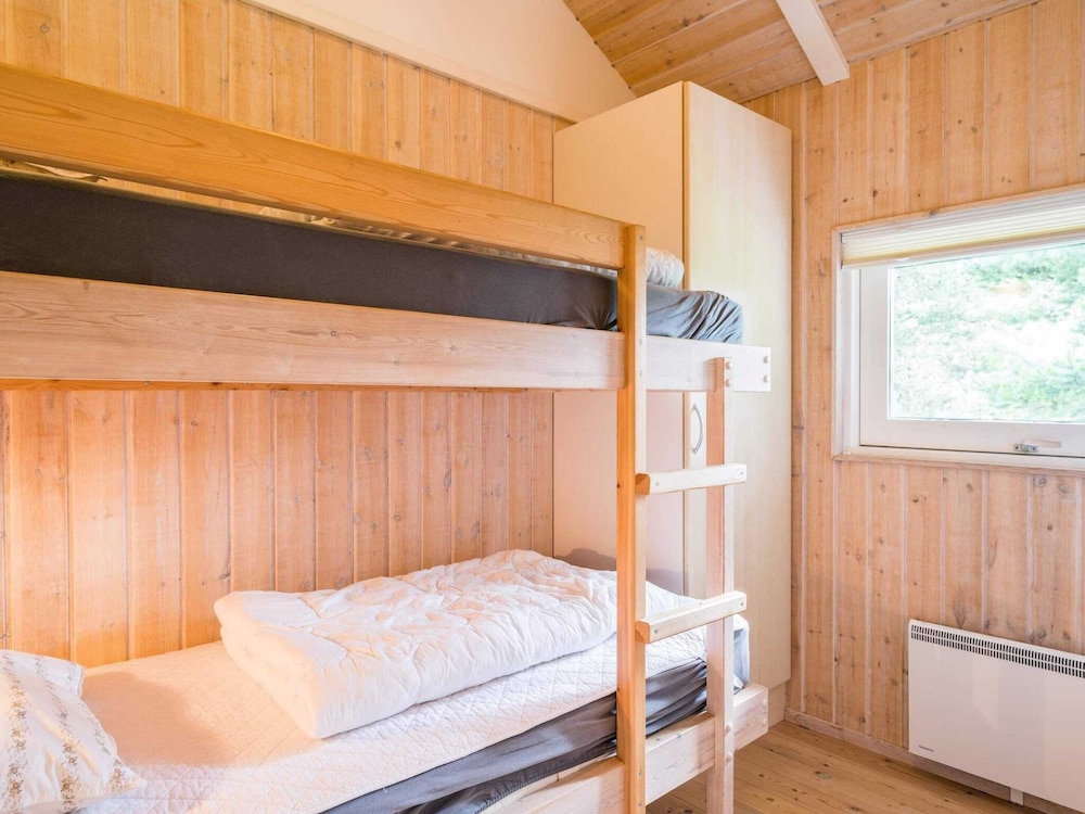 6 Person Holiday Home in Blavand