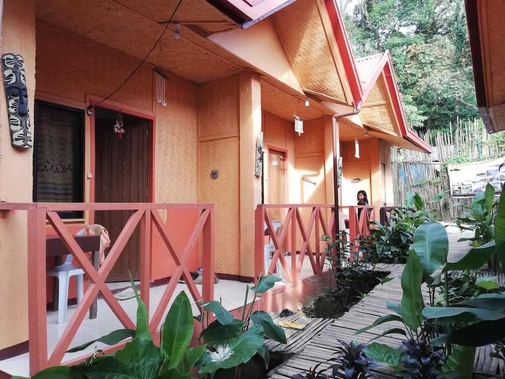 Forest Inn