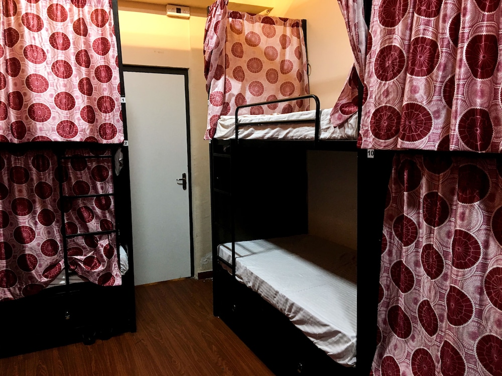 BKC Backpackers - Trade Centre photo 3