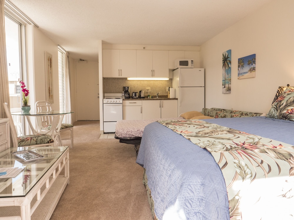 Tropical Studios at Marine Surf Waikiki