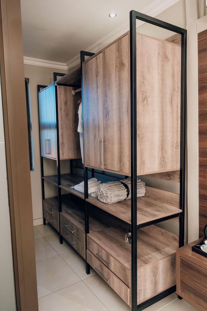 Escapade Lux Guesthouse